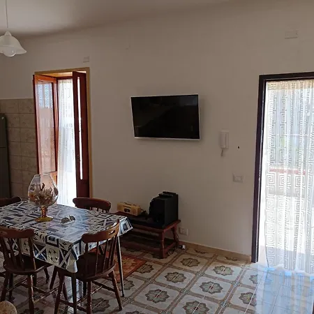 Дом отдыха Nicole Лепорано